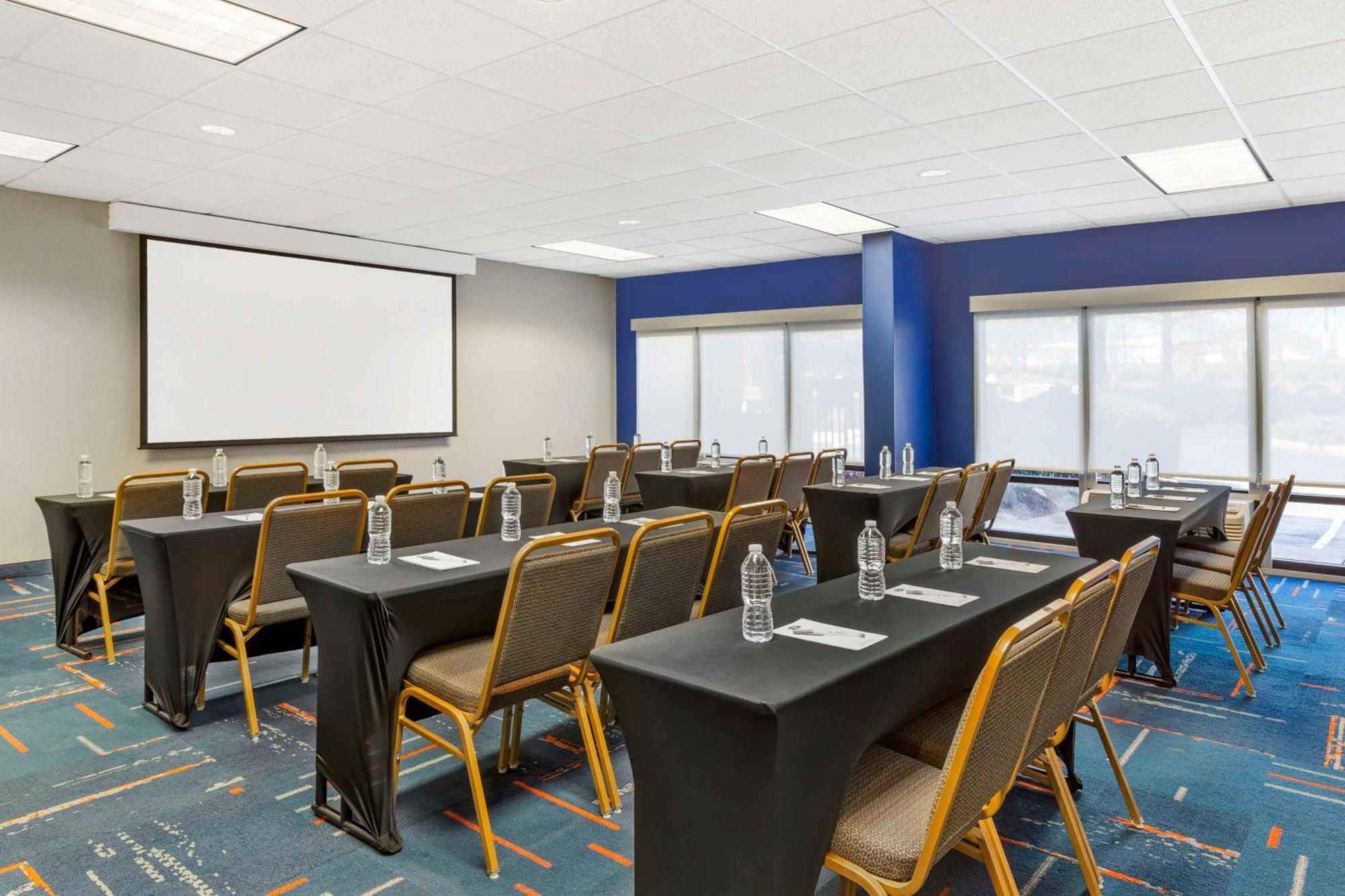Hampton Inn מבן מראה חיצוני תמונה