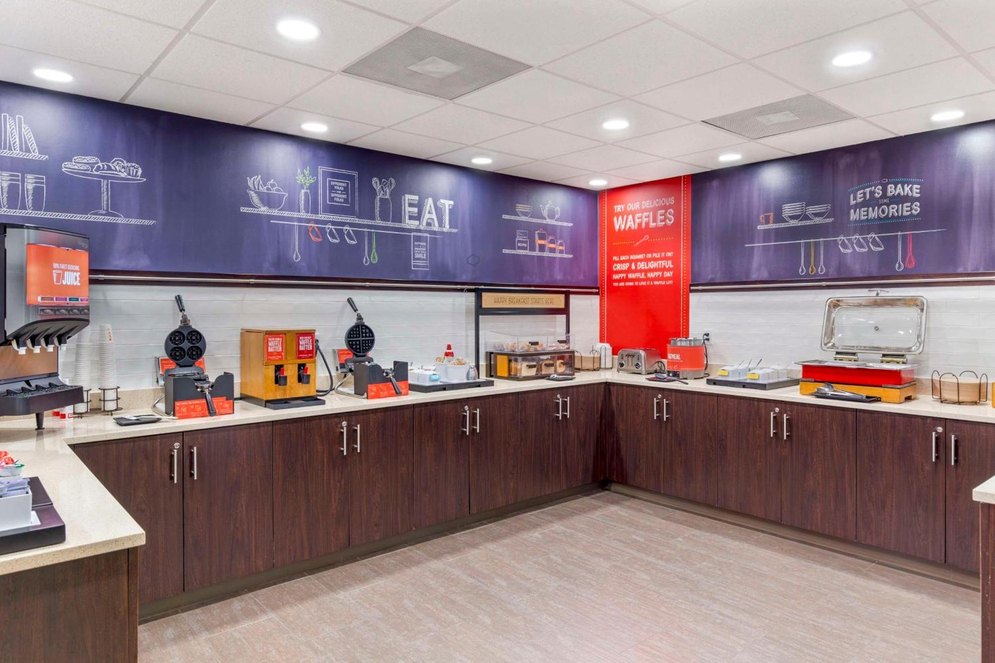 Hampton Inn מבן מראה חיצוני תמונה